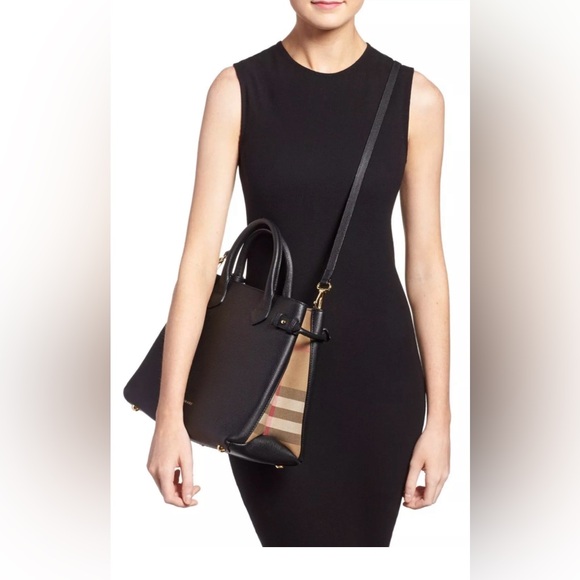 Pre-Owned Authentic Burberry Medium Banner House Check Derby Black Leath… - Picture 9 of 15